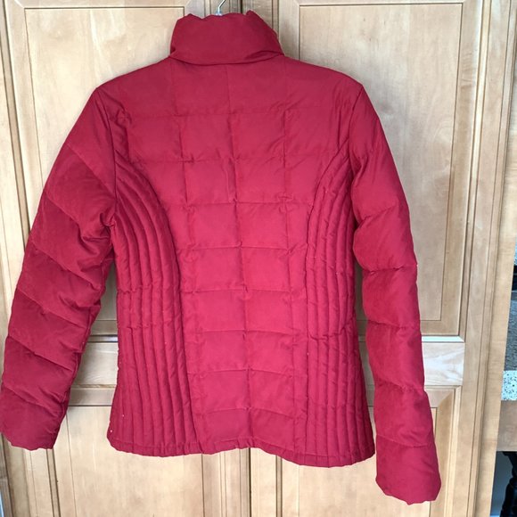 XOXO Quilted Down and Feathers Winter Zipper Red Parka Jacket Size MEDIUM - Picture 5 of 8